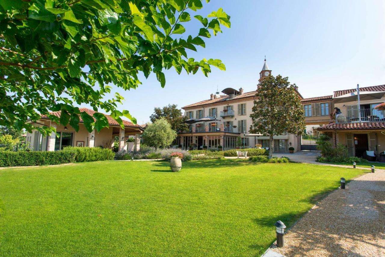 Antica Locanda San Pietro Govone Buitenkant foto