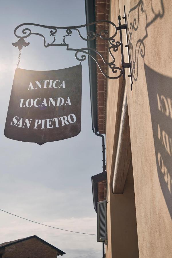 Antica Locanda San Pietro Govone Buitenkant foto